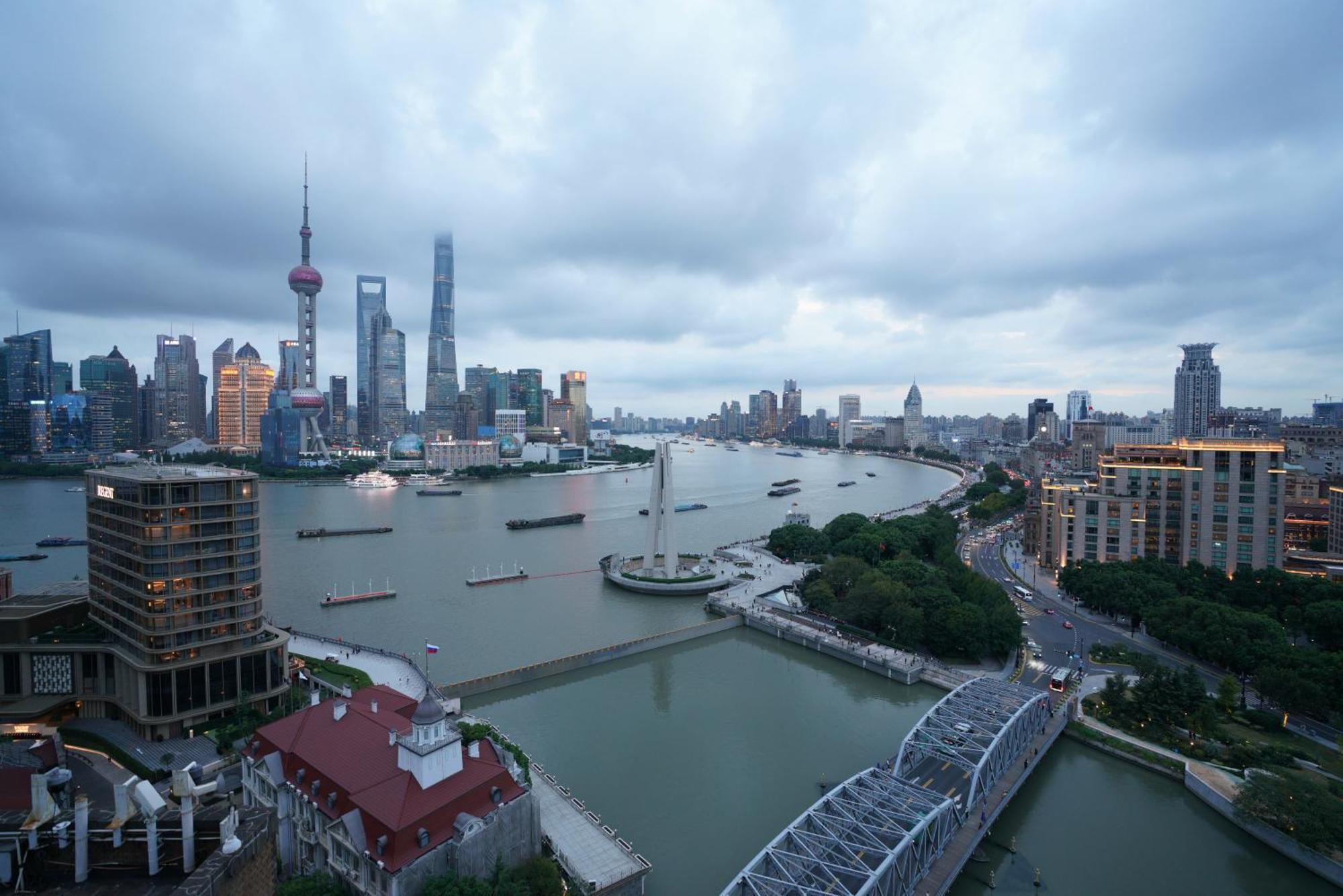 Broadway Mansions Hotel - On The Bund Xangai Exterior foto